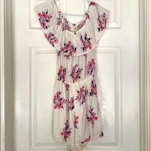 Hollister size L romper